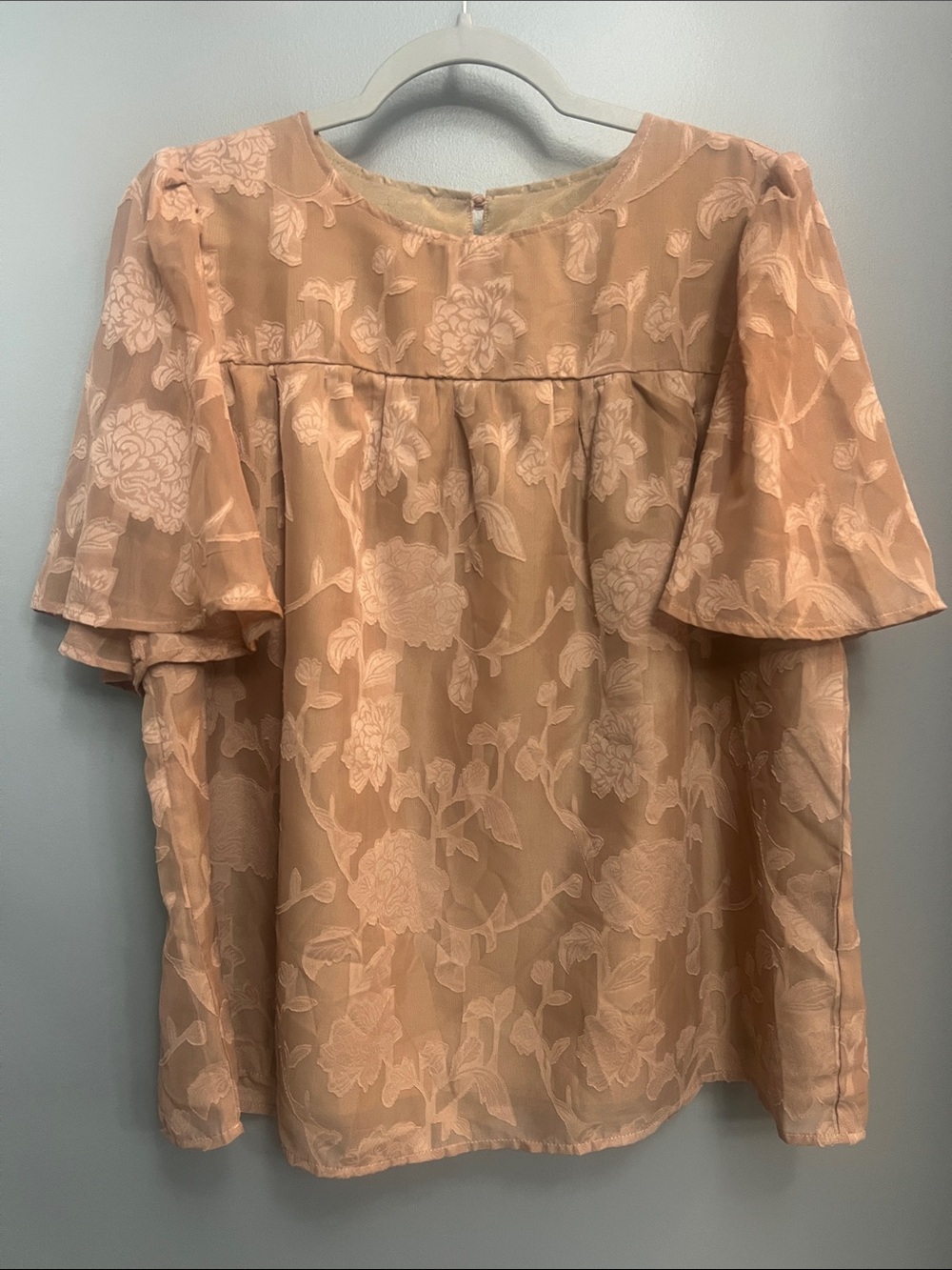 Peach Floral Lace Flutter-Sleeve Top